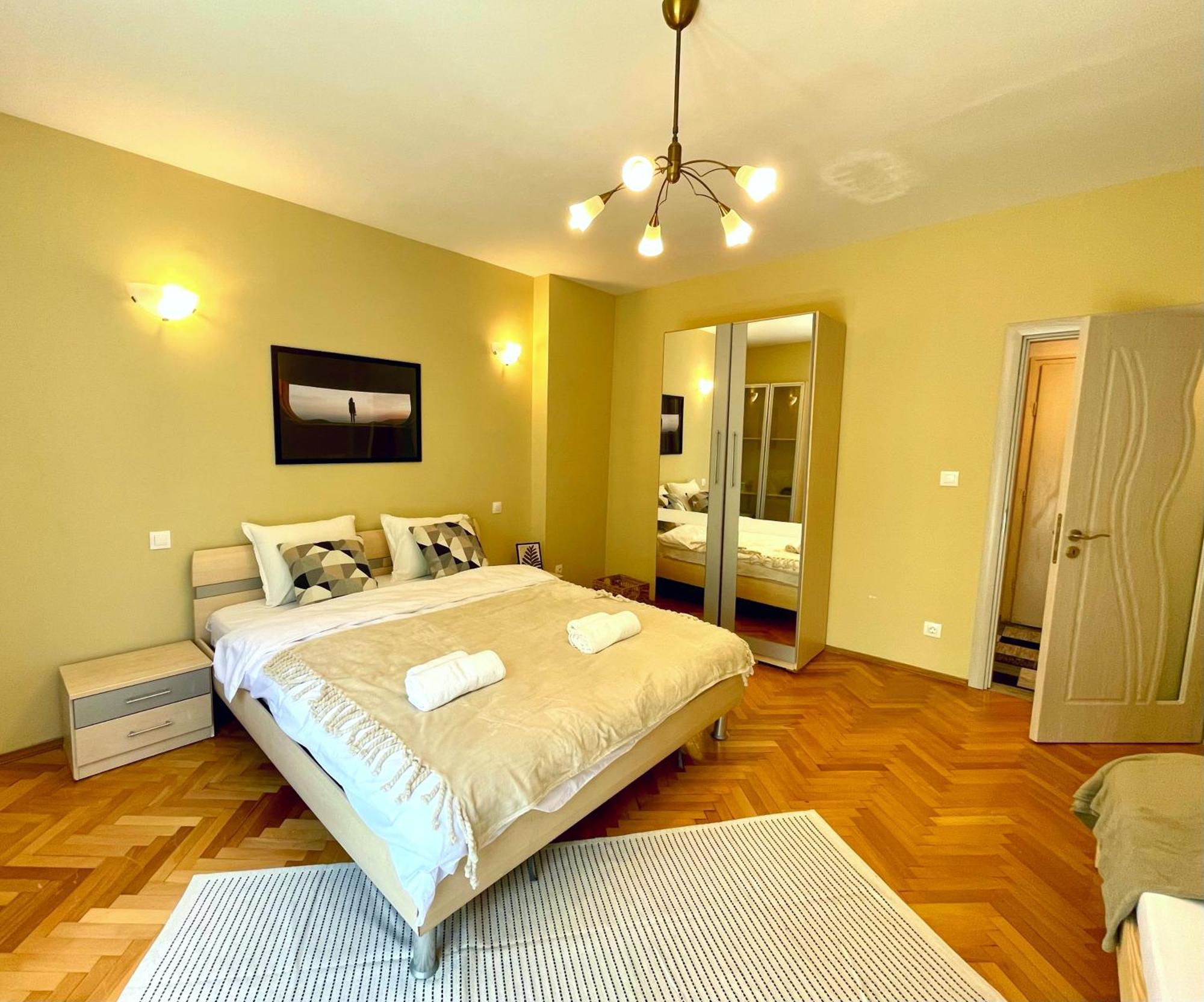 Bohemian Bright & Calm 2Br - Top Center - Private Balcony София Экстерьер фото
